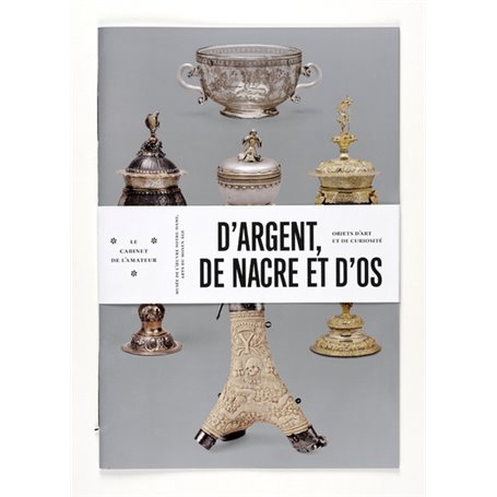D'argent de nacre et d'os