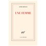Une femme
