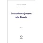 Les enfants jouent à la Russie