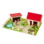 Eichhorn Wooden Farmhouse with Accessories