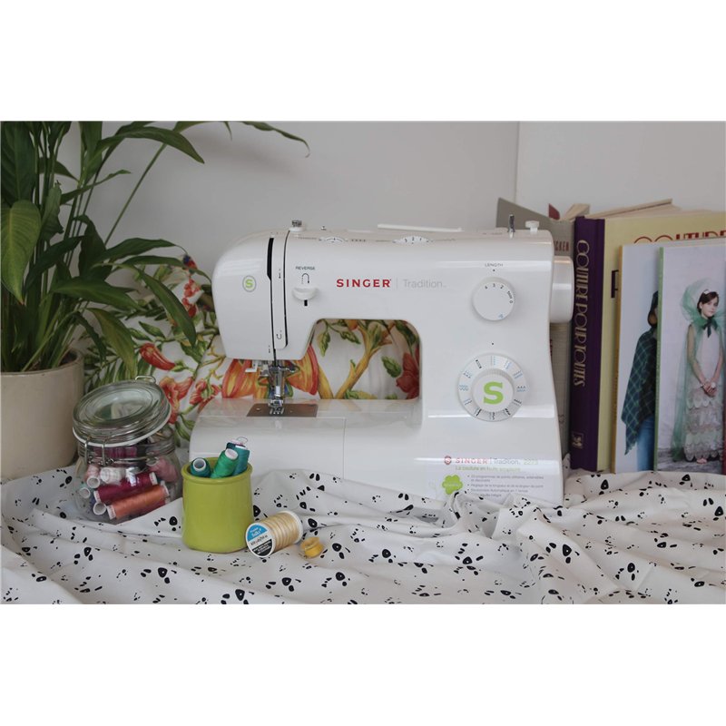 Image secondaire de Machine à Coudre Singer Tradition 2273