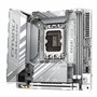 GIGABYTE B860I AORUS Pro Ice Carte mère - Processeurs Intel Core Ultra, VRM 8+1+2+1 Phases, jusqu'à 9200MHz DDR5, 1xPCIe 5.0 + 1