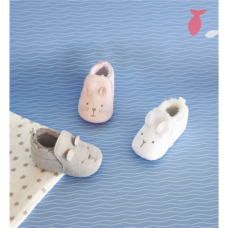 Image secondaire de DOUDOU ET COMPAGNIE - Chaussons Bébé - Modèle Gris Adorable - Chaussons Doux Et Chauds Avec Frimousses Brodées - Taille Naissanc