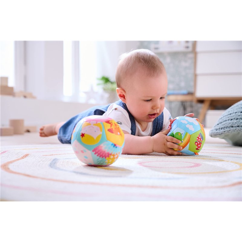 Image secondaire de HABA - Balle pour bébé - Ballon Monde Arc-en-Ciel - 6 Mois et Plus - 306318