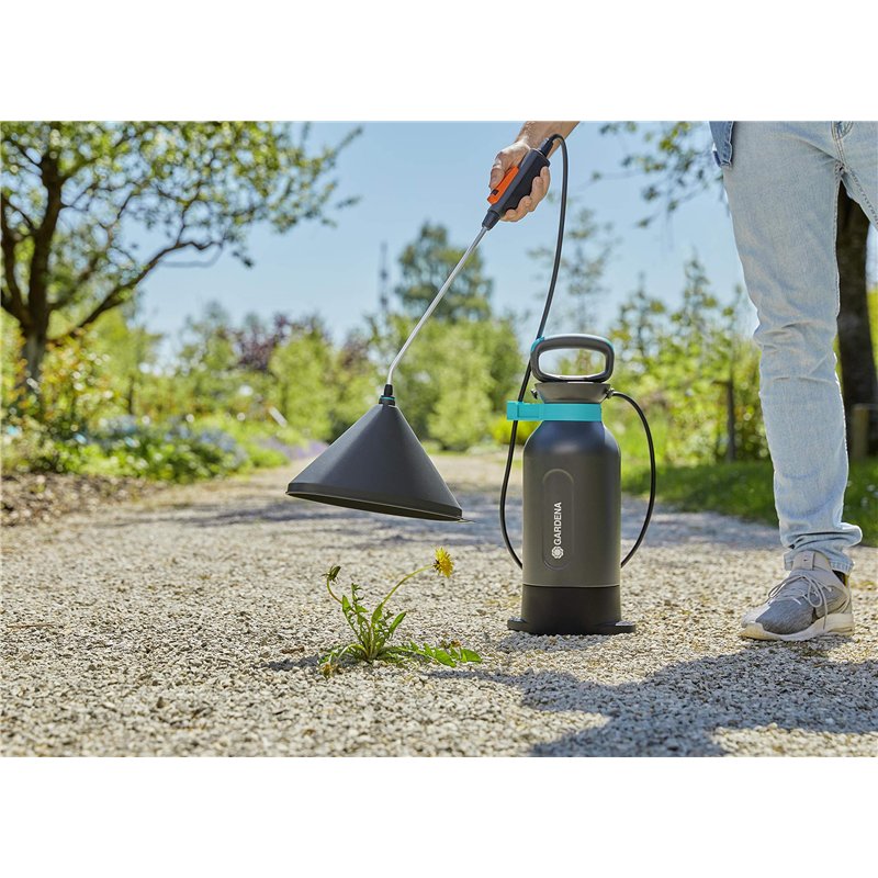 Image secondaire de Gardena Cône de pulvérisation : Accessoire adapté aux pulvérisateurs à Pression de 3 et 5 l, empêche Le Jet de dévier en Cas de 