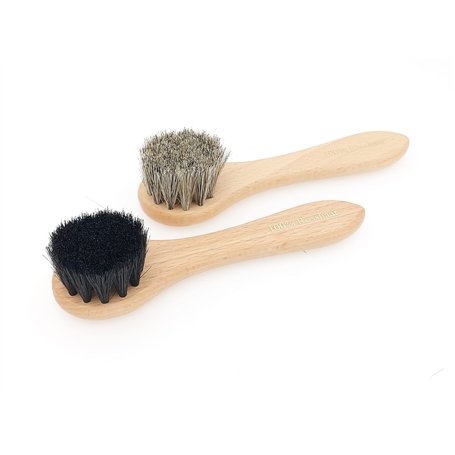 DELARA Deux Petite brosses à Cirage de Grande qualité en Poils naturels. Couleurs : Noir et Naturel