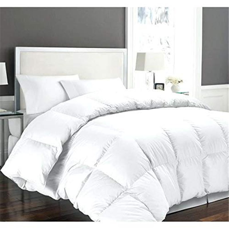 Couette blanche 450GR/M²