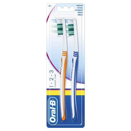 Brosse à dents Oral B 1.2.3 Classic Care Lot de 2