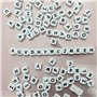 Abulun Lot de 104 perles carrées en silicone avec lettres de l'alphabet de 12 mm, perles en silicone pour la fabrication de port