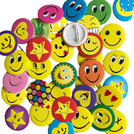 40 Pièces Smile Badges avec Épingle