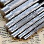 Xrten 12 Pcs Poinçon Creux en Acier Rond Set Poinçon à Trou Creux en Cuir pour Maroquinerie Artisanat Travail pour Bracelet de M