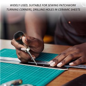 TWEEZERMAN Rasoir à sourcils avec mini pince à épiler inclinée (mini Slant Tweezer & Brow Razor) Argenté