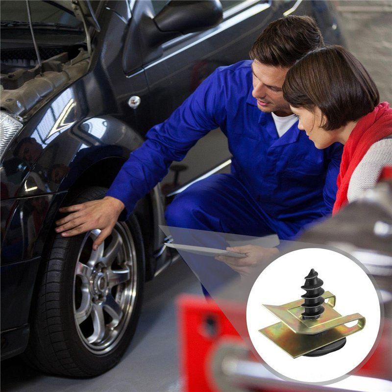 Barbie - Poupée Deluxe Style - Tenue rose métallisé et cheveux blonds - Barbie - JFP40