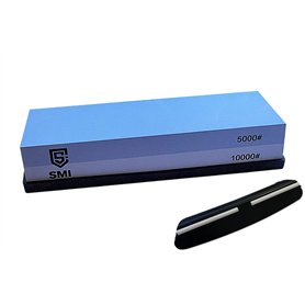 SMI Pierre a Aiguiser Affuteur Couteau Pierre à Affûter Double-Face grain 5000/10000 avec Base en Silicone Antidérapant et Guide SMI Pierre a Aiguiser Affuteur Couteau Pierre à Affûter Double-Face grain 5000/10000 avec Base en Silicone Antidérapant et Guide