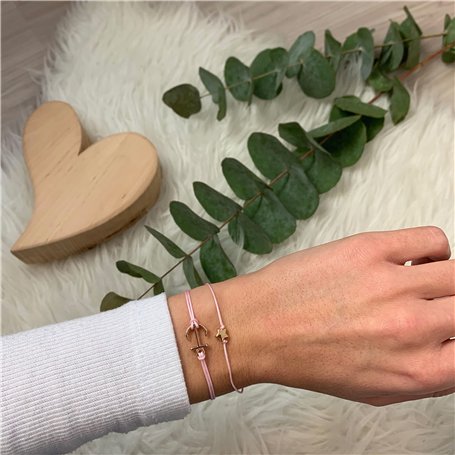 kwmobile Housse Compatible avec Apple iPhone 14 Coque - Coque de téléphone Fine avec Finition Douce - Corail Fluo