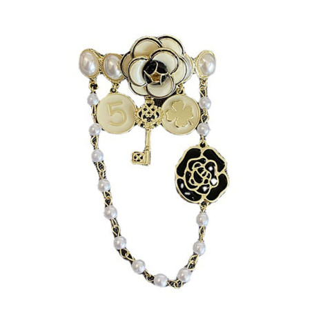 Broche en chaîne à pampilles en imitation de perles