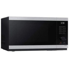 Micro-ondes Grill - SAMSUNG - MG32DG4524AT - Noir - 32 L - 51,7 x 29,7 x 42,4 cm Micro-ondes Grill - SAMSUNG - MG32DG4524AT - Noir - 32 L - 51,7 x 29,7 x 42,4 cm