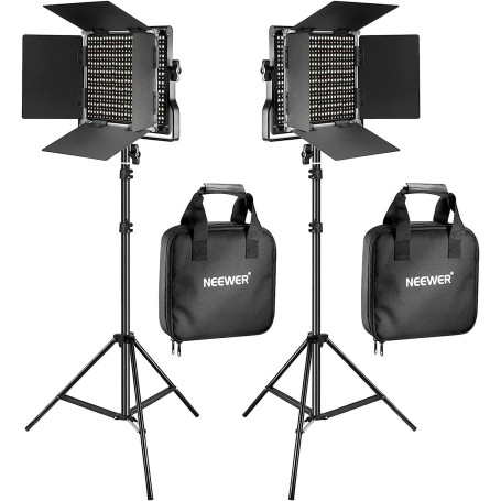 Neewer 2 Packs 660 LED Lumière Dimmable Bicouleur support d'Eclairage: 3200-5600K CRI 96+ LED Panneau avec Support U et Barndoor