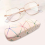 Xpieoyrm Lunettes 3 pièces avec Chiffon à Lunettes, Étui à lunettes portable personnalisé, Étui Rigide à Lunettes de Soleil en C