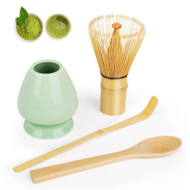 LWMTT 4 Pièces Fouet Matcha Kit, Matcha Kit, Fouet Matcha Bambou 80 Dents, Cuillère Traditionnelle, Support Fouet pour Matcha, K