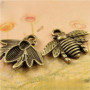EPRHAY Lot de 50 Pendentif Abeille en Alliage de Bronze Antique en forme d'abeille et Abeille en Bronze Antique