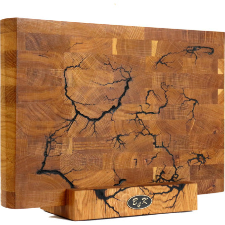 Planche à Découper en Chêne B4K avec Support - 35 x 25 cm, Artisanale et Antibactérienne