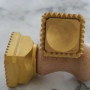 Timbre à Ravioli Carré Décoré La Gondola - Outil Artisan pour Pâtes Maison