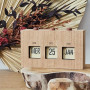 HOME DECO FACTORY - HD0094 Calendrier Flip Flap en Bois Brut, Élément Décoratif Fonctionnel pour Salon ou Bureau, Dimensions 30x