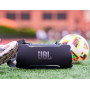 JBL Xtreme 5 Enceinte Bluetooth Portable avec JBL Pro Sound, bandoulière Pratique, étanche IP68, Batterie Externe intégrée, Camo