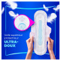Always Platinum Serviettes Hygiéniques, Taille 3, Day & Night, 64 Serviettes Avec Ailettes, Flux Abondants Jour et Nuit, Format 