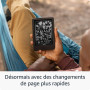 Le nouveau Kindle (version 2024) 16 GB sans publicité, une housse en tissu Amazon et un adaptateur secteur Amazon Powerfast 9 W.