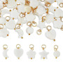 SUPERFINDINGS 40Pcs 5 Styles Charms en coquillage d'eau douce Pendentifs en forme d'étoile de lune et de coeur avec anneau de sa