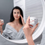 RevitaLAB - Hyaluron - Crème de jour et de nuit anti-âge, enrichie en rétinol, caviar et raisins rouges, pour personnes de 50 à 
